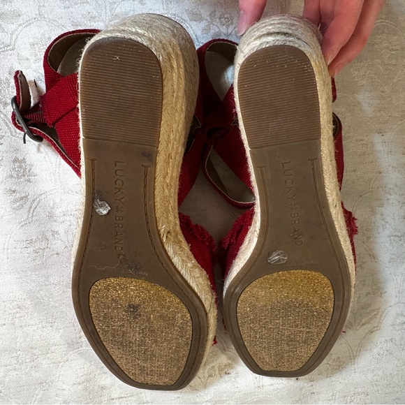 Lucky Brand Red Wedge Sandals Size 6.5 - Picture 6 of 10